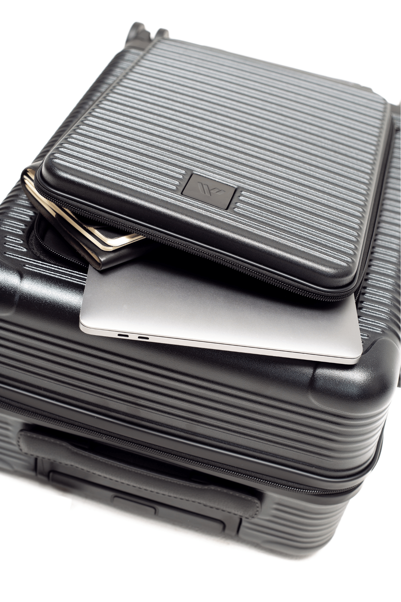 The Core Series "Front Pocket" Black