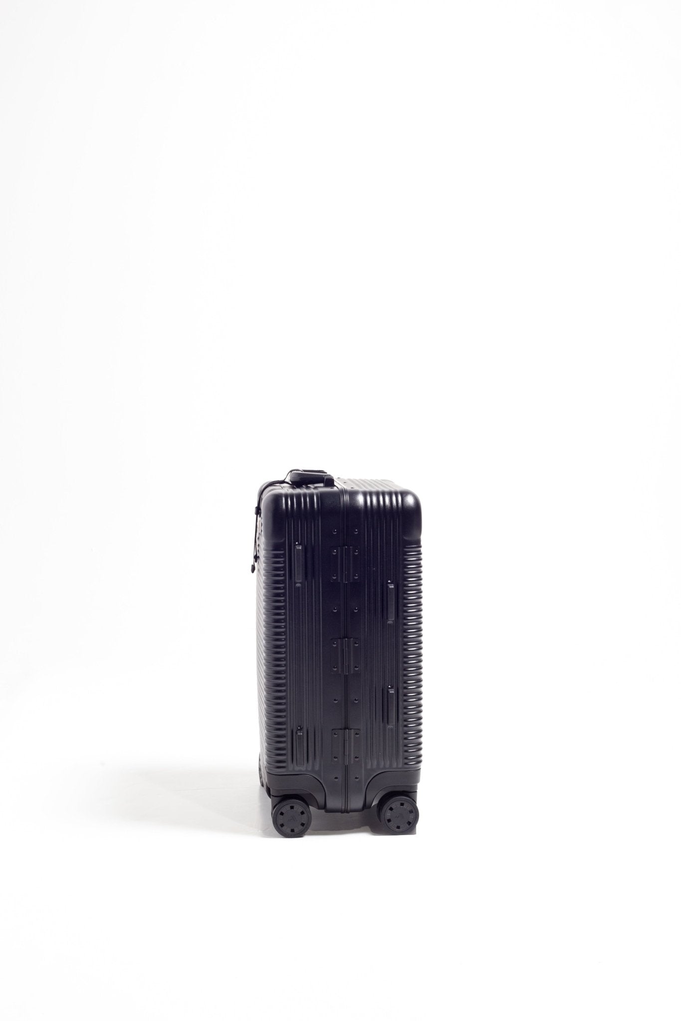 The Signature Series S "Advanced" Black