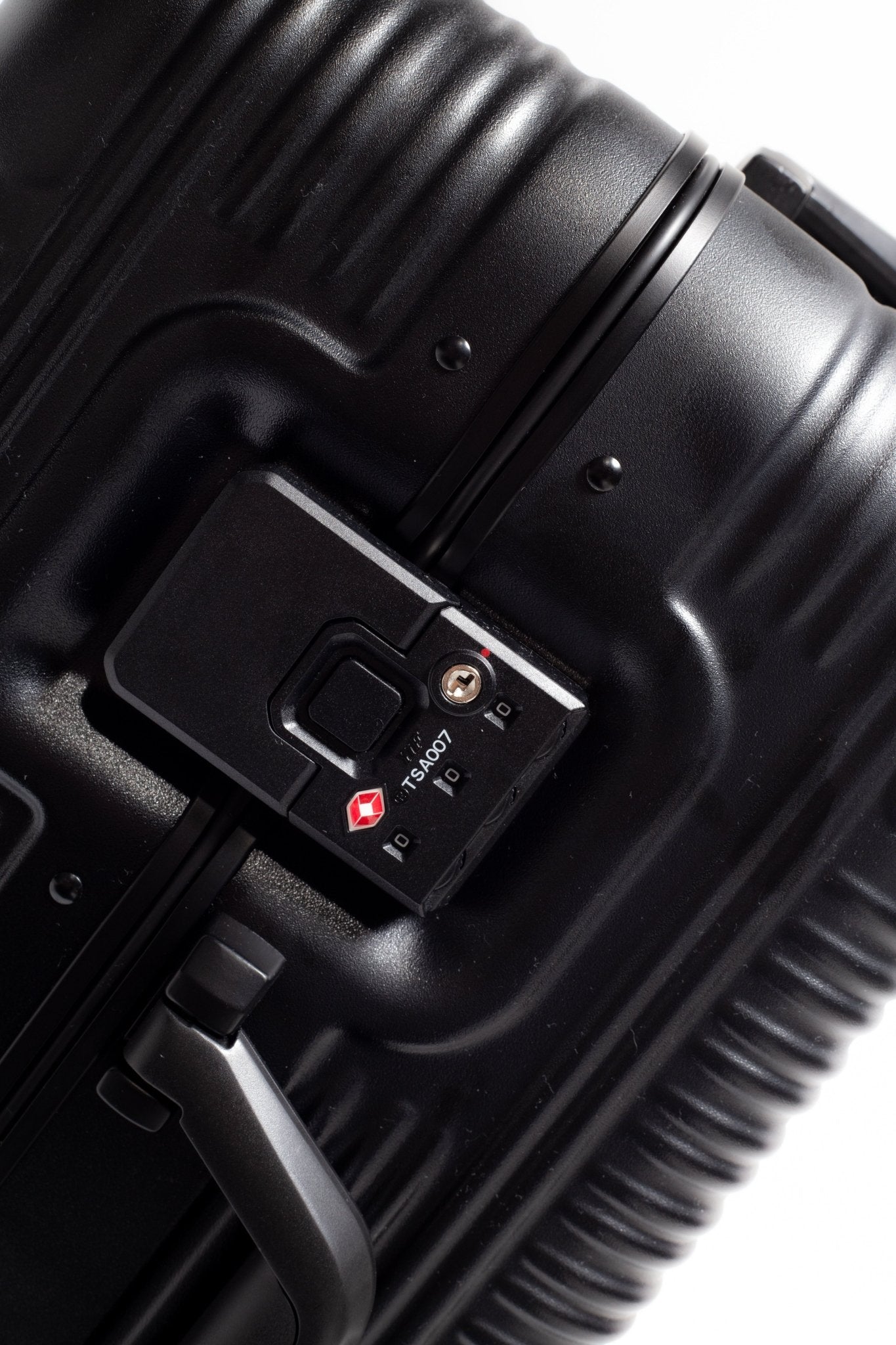 The Signature Series L "Advanced" Black